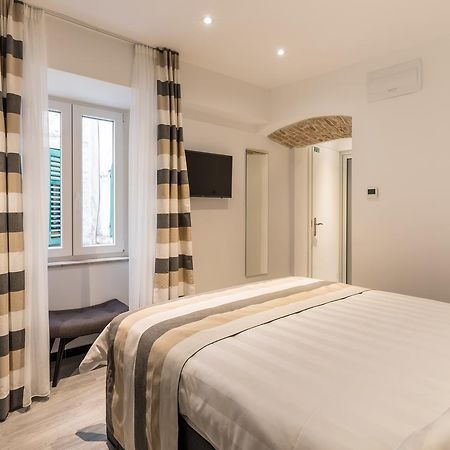 ספליט Guesthouse Main Square מראה חיצוני תמונה